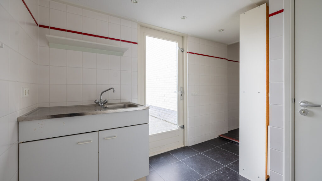 Lathum – Zilvermeeuw 10 – Foto 29