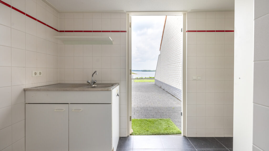 Lathum – Zilvermeeuw 10 – Foto 31