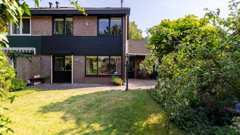 Doetinchem – Burgemeester de Bruijnstraat 93 – Foto 2