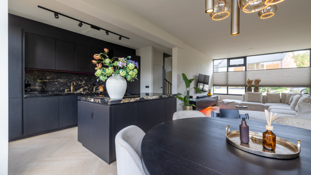 Tussenwoning te koop: Duval Slothouwerstraat 54, Doetinchem
