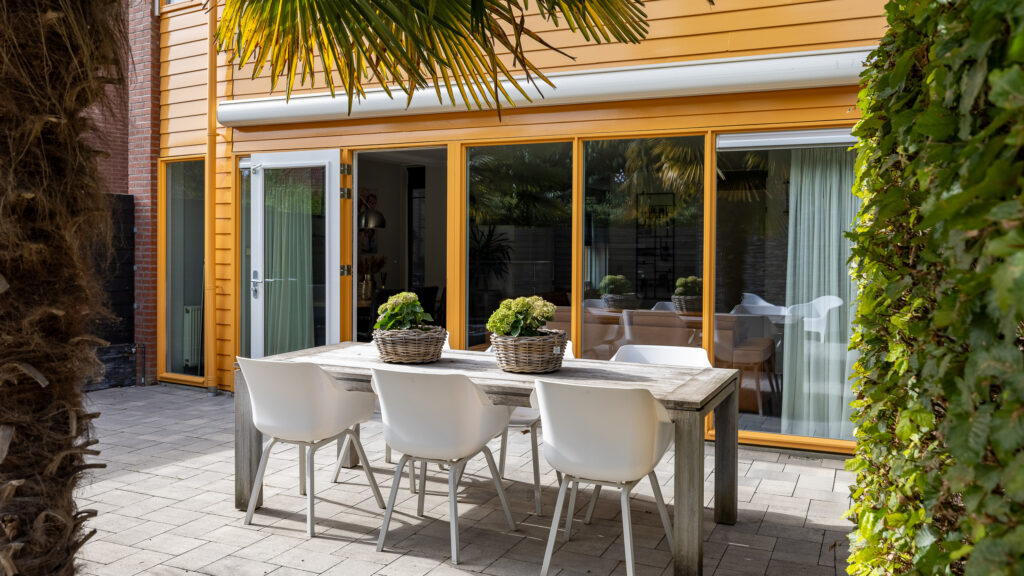 Hoekwoning te koop: Konrad Adenauerplein 13, Doetinchem
