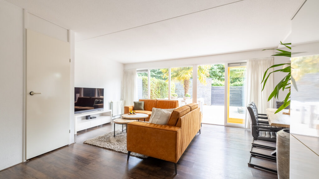 Hoekwoning te koop: Konrad Adenauerplein 13, Doetinchem