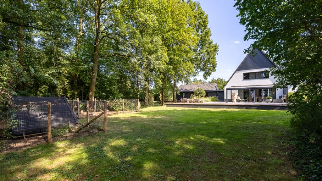 Voorst – Breedenbroekseweg 3 – Foto 83