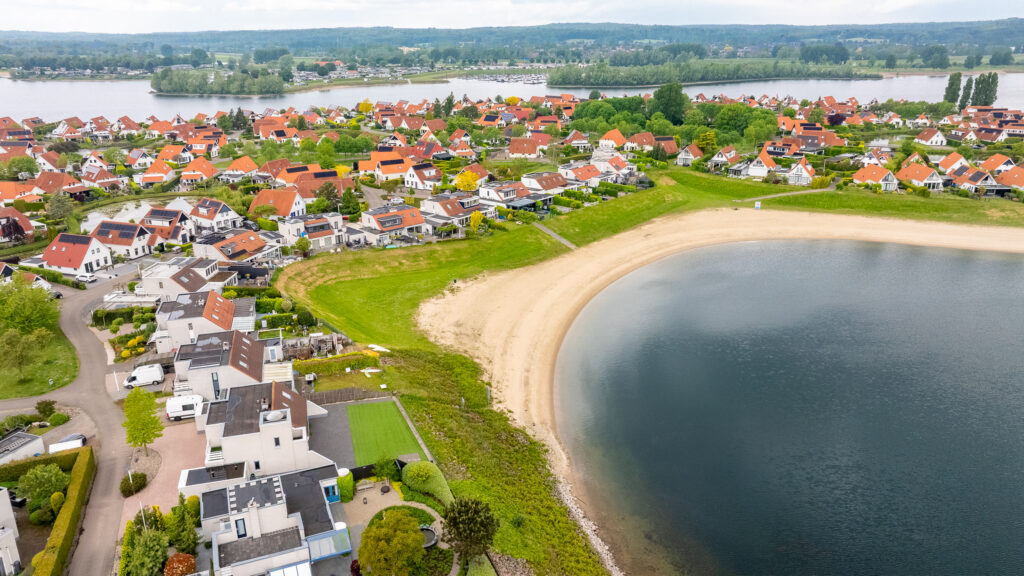 Lathum – Zilvermeeuw 8 – Foto 48