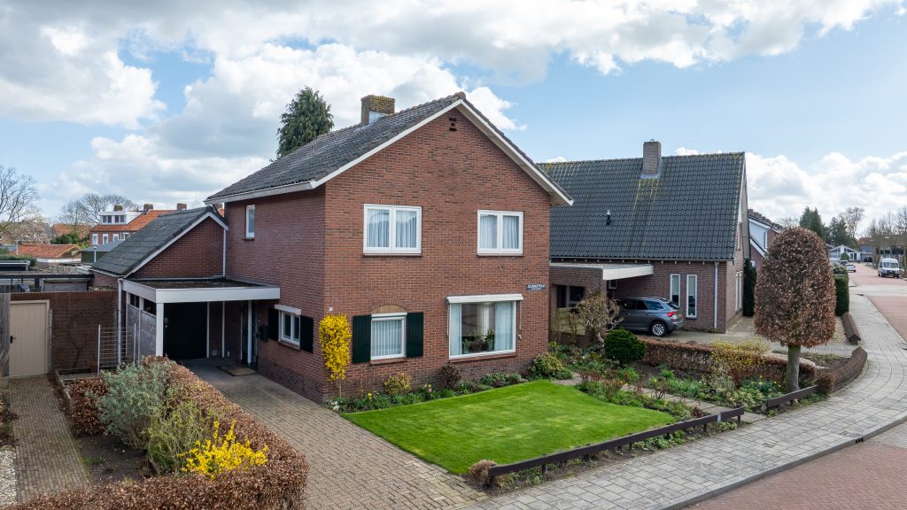 Wehl – Julianastraat 23 – Hoofdfoto